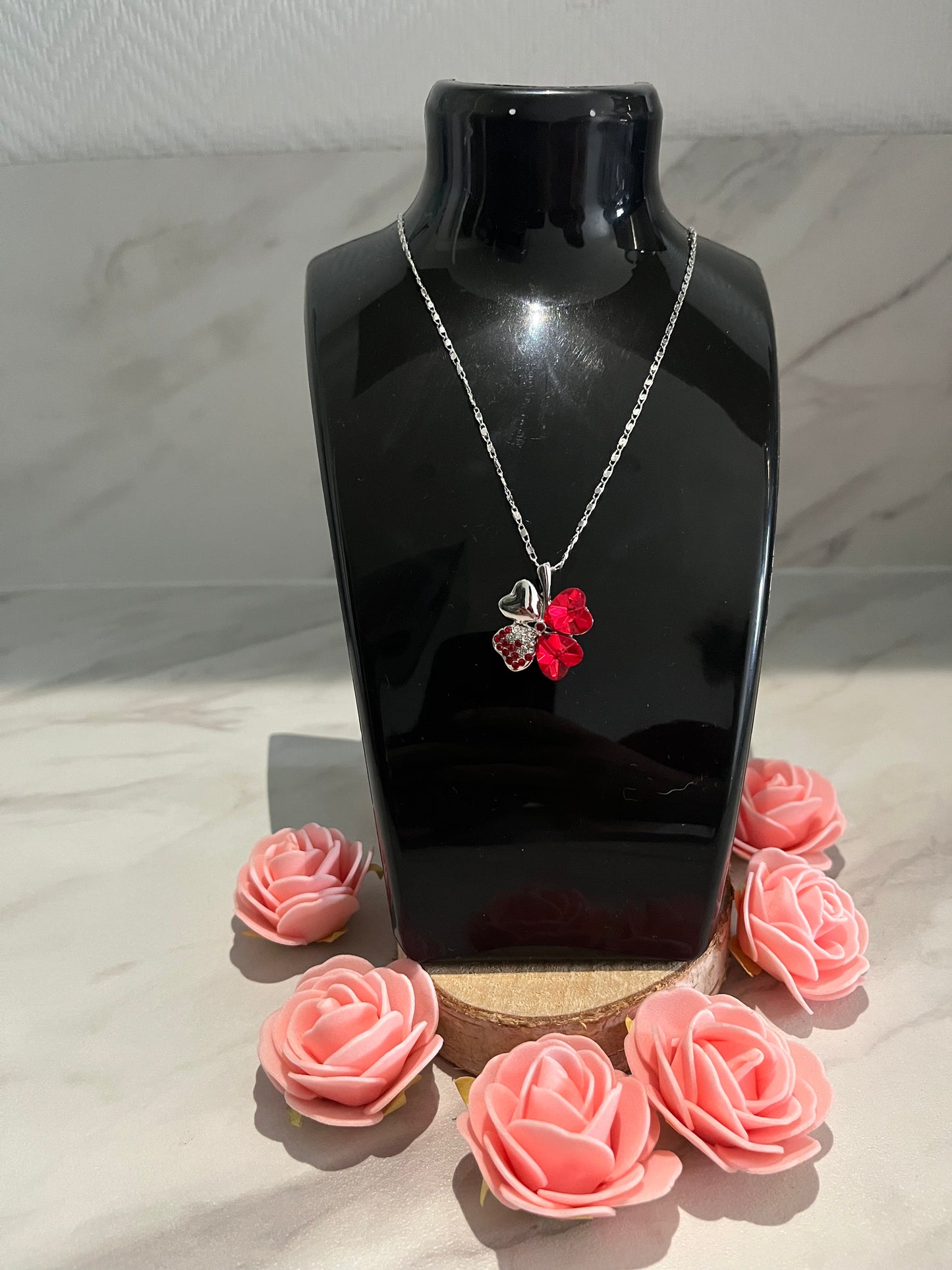Pendentif Cœur en Trèfle Scintillant