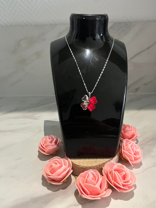 Pendentif Cœur en Trèfle Scintillant